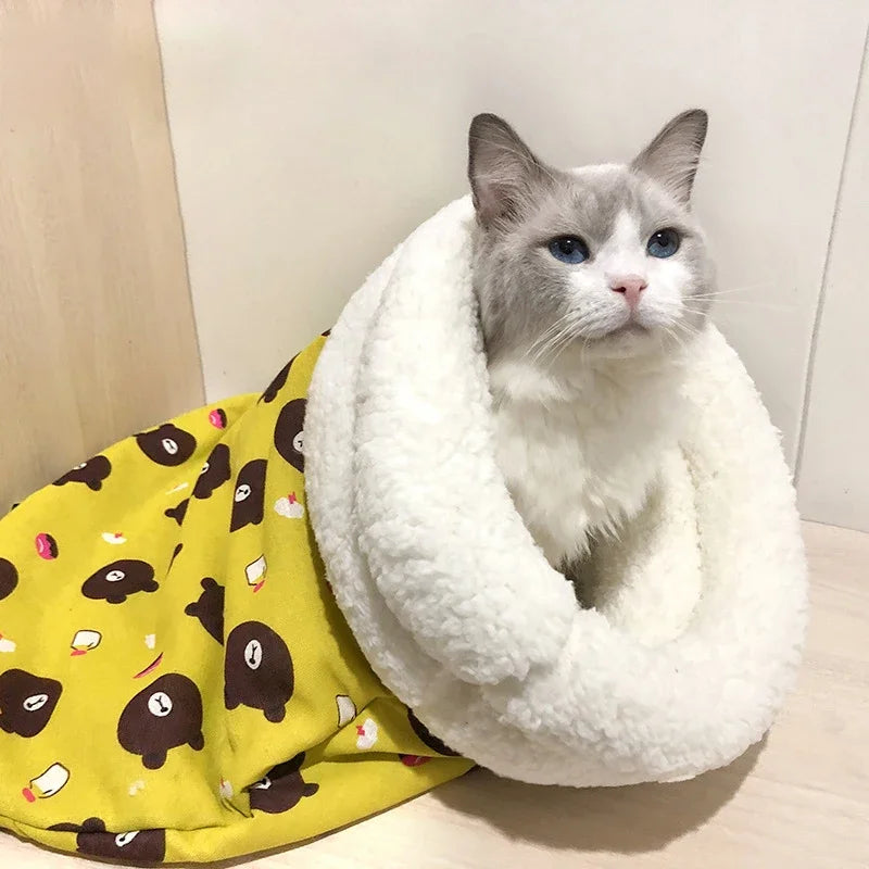 CuddleCloud Cat Sleeping Bag: Ultimate Cozy Retreat