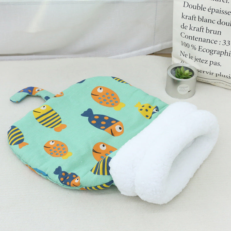 CuddleCloud Cat Sleeping Bag: Ultimate Cozy Retreat
