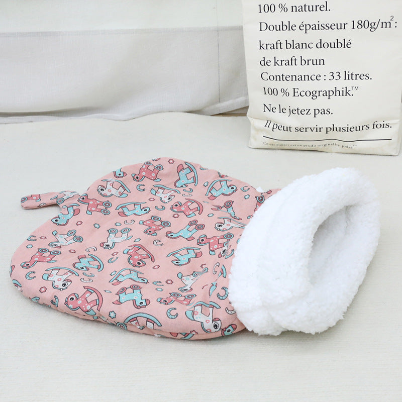 CuddleCloud Cat Sleeping Bag: Ultimate Cozy Retreat