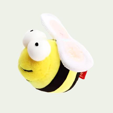 PawActive vocal prey toy featuring lifelike sounds to attract and engage cats in active play