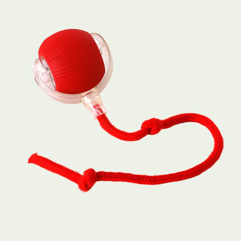Self-moving technology in a cat toy that keeps pets entertained for hours, giving owners a well-deserved break