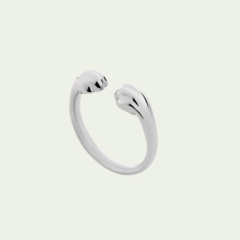 Cat's Paw Milk Trace Ring