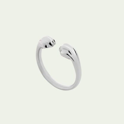 Cat's Paw Milk Trace Ring