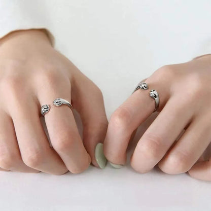 Cat's Paw Milk Trace Ring