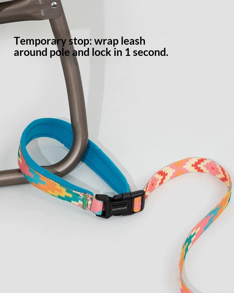 UrbanStride Pattern Walk Leash quick-wrap park loop feature for short stops and anchoring